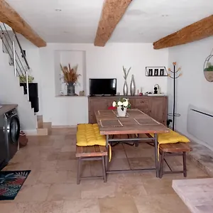 Maison De Village Entierement Renovee Avec Gout Sillans-la-Cascade